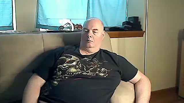 harley99574 online show from 12-13-24, 05:10