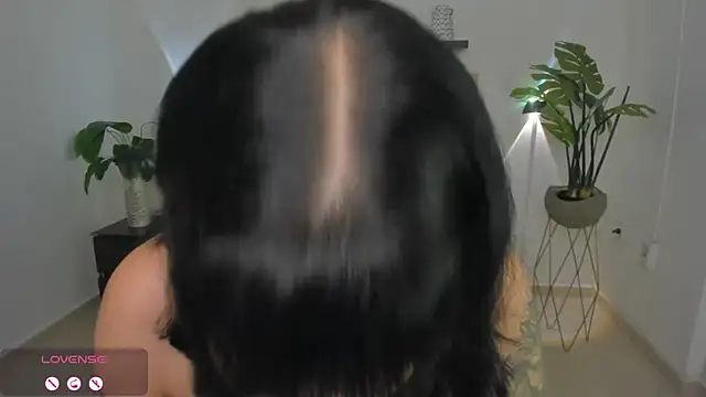 Snapshot of catleya_0 chatting on 12-19-24, 07:07 catleya 0 online show from 12-19-24, 07:07