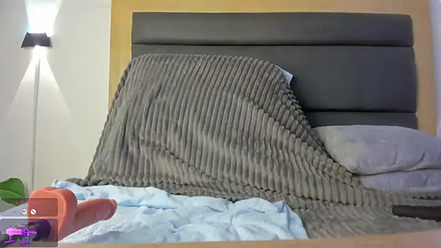 catleya 0 online show from 02-09-25, 04:04