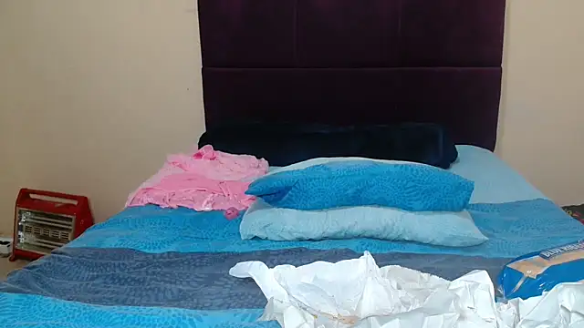 Bbw255 online show from 03-15-26, 09:59