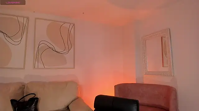 MiaFarrell  online show from 03-14-26, 11:15