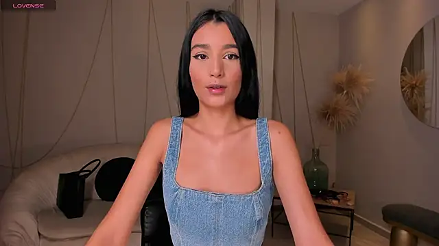 BellaCarteer  online show from 02-18-25, 11:11