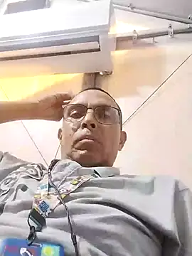 Alex011277 online show from 12-14-25, 08:24