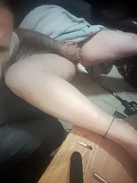 DaddyDifferent online show from 01-10-26, 11:34