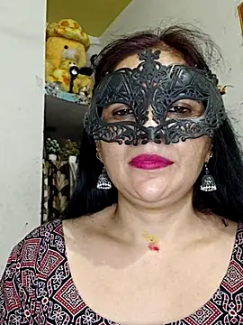 Snapshot of sexy_bhabhi69 chatting on 07-10-26, 07:23 sexy bhabhi69 online show from 07-10-26, 07:23