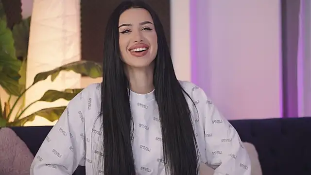 Snapshot of Jenna_Day chatting on 09-19-25, 05:42 Jenna Day online show from 09-19-25, 05:42