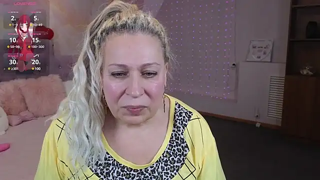 Penelope Pinky online show from 02-11-25, 02:35