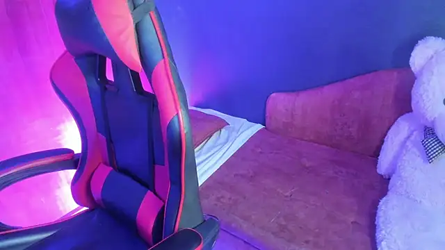 milufontier online show from 04-17-26, 02:58