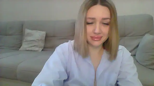 Snapshot of VickyLove047 chatting on 02-06-25, 11:21 VickyLove047 online show from 02-06-25, 11:21