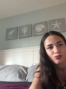 Snapshot of tendertormentt chatting on 12-18-24, 06:57 tendertormentt online show from 12-18-24, 06:57