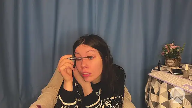 pink pikachu  online show from 04-14-26, 08:48