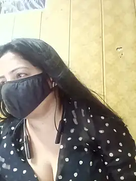 Snapshot of hornycoupleJandS chatting on 07-17-26, 06:02 hornycoupleJandS online show from 07-17-26, 06:02