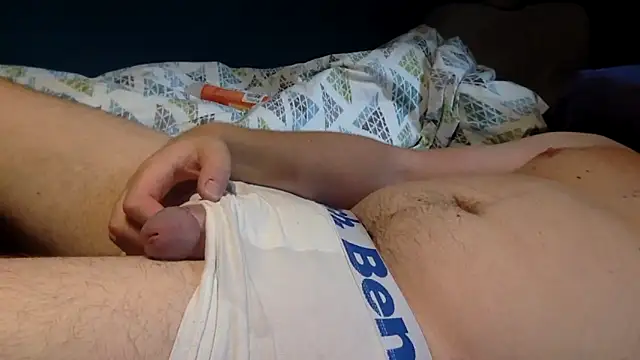 Snapshot of AndysBigOne chatting on 09-23-25, 09:07 AndysBigOne online show from 09-23-25, 09:07