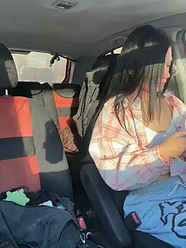 JulliaVegas online show from 03-22-25, 01:54