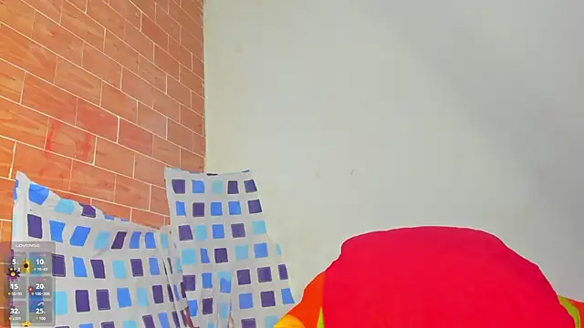 Snapshot of yonsol_abril chatting on 01-06-25, 05:38 yonsol abril online show from 01-06-25, 05:38