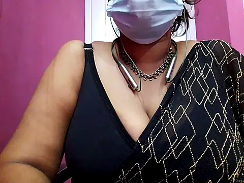 Snapshot of Tamilsathya2024 chatting on 02-16-25, 03:05 Tamilsathya2024 online show from 02-16-25, 03:05