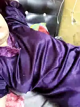 sunita-doll online show from 03-11-25, 10:29