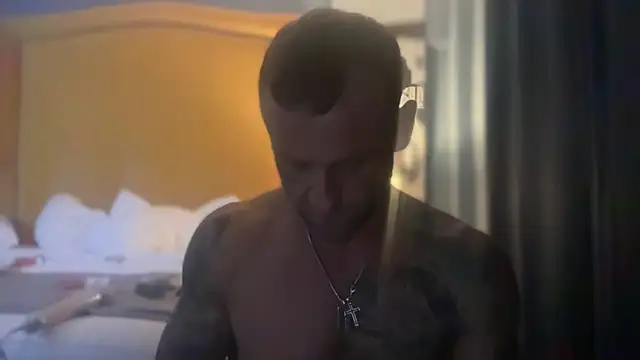 heavyhitta83 online show from 01-20-25, 05:59