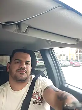 Snapshot of Latino2909 chatting on 12-15-24, 06:15 Latino2909 online show from 12-15-24, 06:15