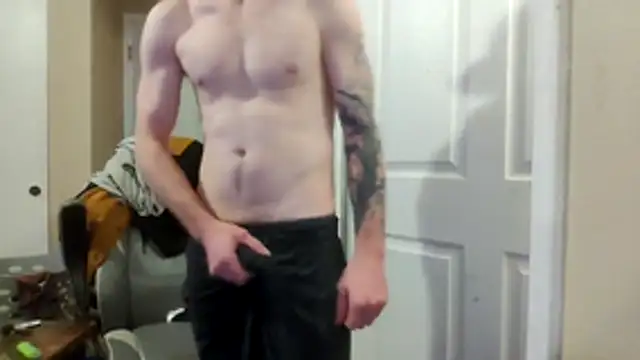 Huntzg23 online show from 04-10-26, 05:06