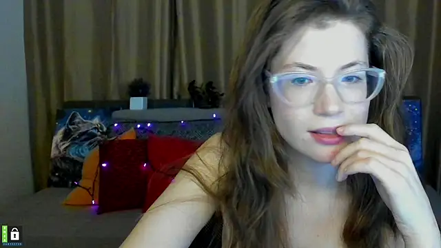 Alicia redfollow online show from 02-17-25, 12:43