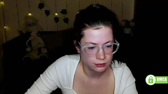 Alicia redfollow online show from 02-21-25, 05:24