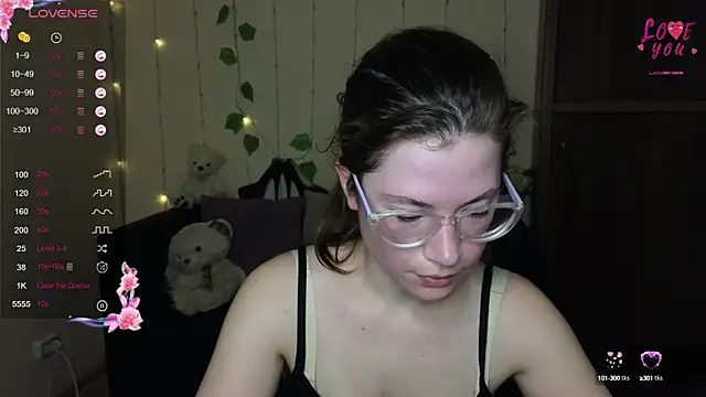 Alicia redfollow online show from 03-20-25, 12:22