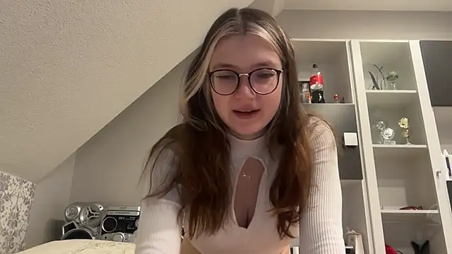 NikaCyberslut online show from 01-01-25, 10:11