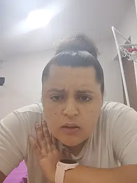 Miss balloonsmila online show from 09-17-25, 11:06