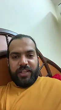 Snapshot of Arsh_Loves_Luv chatting on 12-18-24, 10:19 Arsh Loves Luv online show from 12-18-24, 10:19