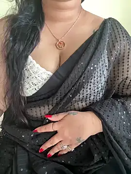 Snapshot of Akhi_Akshaya chatting on 02-07-25, 08:44 Akhi Akshaya online show from 02-07-25, 08:44