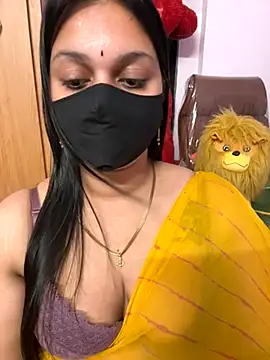 Snapshot of Akhi_Akshaya chatting on 11-29-25, 11:57 Akhi Akshaya online show from 11-29-25, 11:57