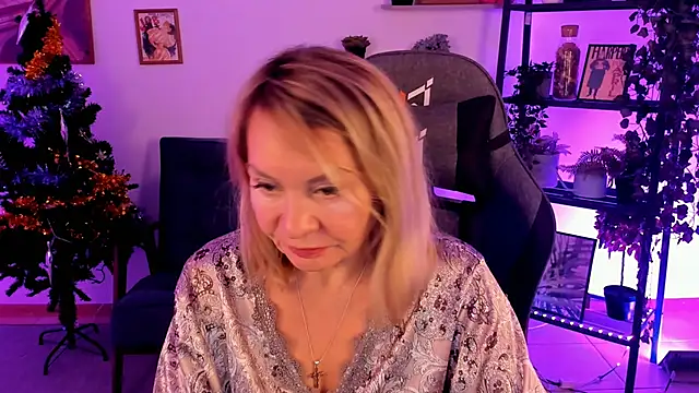 RosalindaFortuna online show from 12-27-24, 02:33