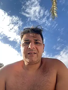 SecretlyDD online show from 02-26-25, 02:46