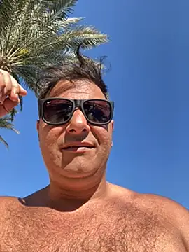 SecretlyDD online show from 03-01-25, 12:56