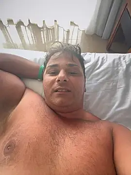 SecretlyDD online show from 03-06-25, 02:51