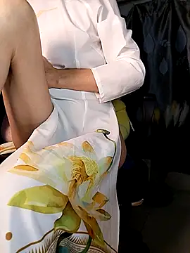 Lucy limon online show from 02-08-26, 10:13