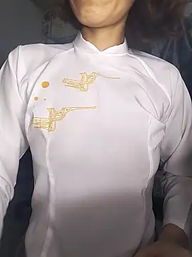 Lucy limon online show from 03-21-26, 09:03