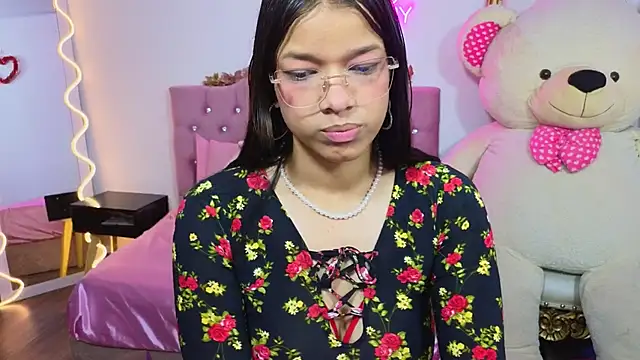 Emilly tay online show from 01-23-25, 11:26