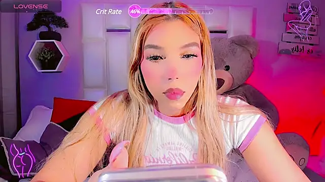 Aileen 18 online show from 01-31-25, 12:17