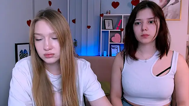 playful sophie online show from 03-05-25, 04:02