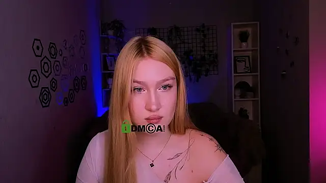 Snapshot of playful_sophie chatting on 05-03-26, 07:31 playful sophie online show from 05-03-26, 07:31