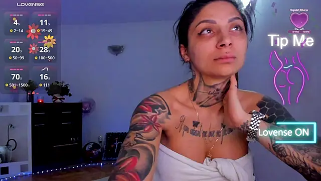 Snapshot of Lucky_Deniz chatting on 03-08-25, 01:50 Lucky Deniz online show from 03-08-25, 01:50