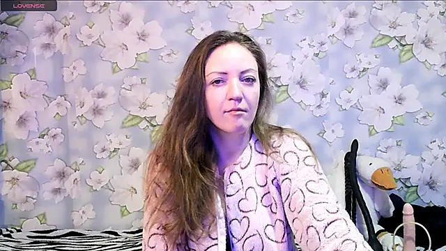 KattyLuuu online show from 02-14-25, 08:26