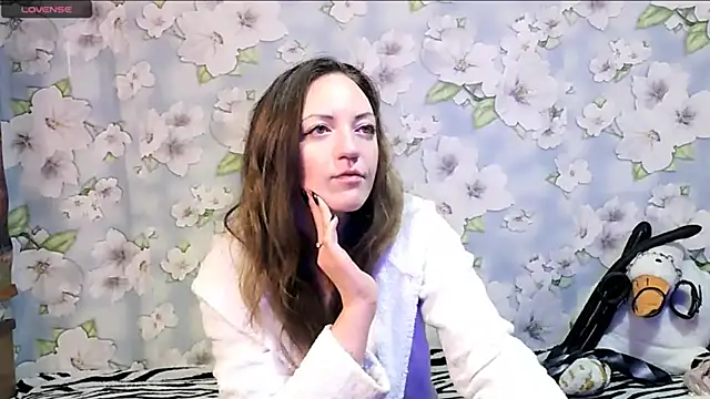 KattyLuuu online show from 03-02-25, 06:27