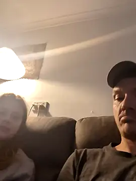 Snapshot of biggnipz chatting on 10-23-25, 12:15 biggnipz online show from 10-23-25, 12:15