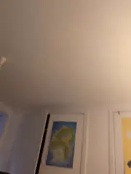 Snapshot of biggnipz chatting on 10-24-25, 07:16 biggnipz online show from 10-24-25, 07:16