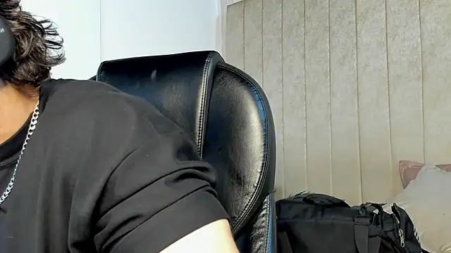 jeicob gagnon online show from 10-12-25, 08:46