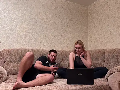 AzallandRoom online show from 11-25-25, 04:07