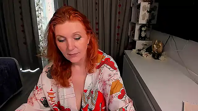 Fire-Fox-One online show from 10-07-25, 08:33